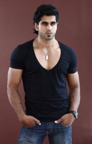 Date this gorgeous India man Manam from Hyderabad IN241