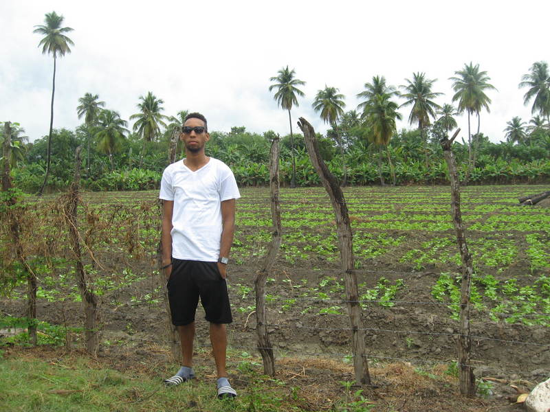 Date this pretty Dominican Republic man Edwin from Santodomingo PT62