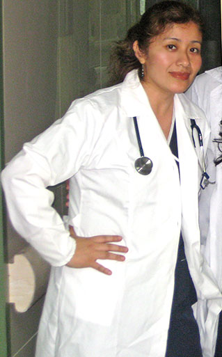 Date this nice looking Peru girl Gladys from Lima PE828