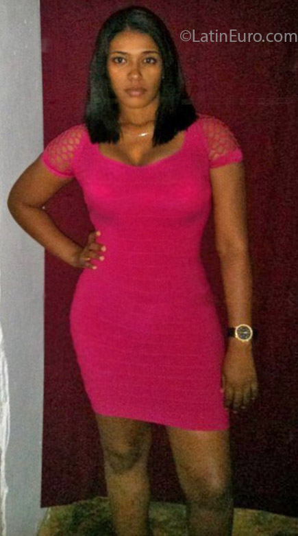 Date this hard body Dominican Republic girl Yesther30 from Santo Domingo DO17058