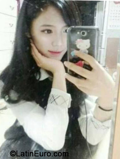 Date this foxy Peru girl Kimsumi from Lima PE851