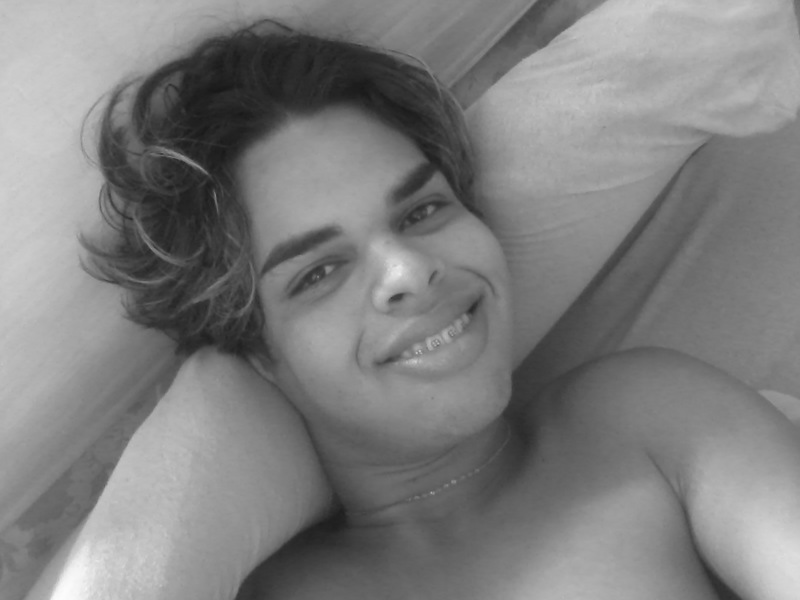 Date this beautiful Brazil man Lucas from Ponta Porã BR8367