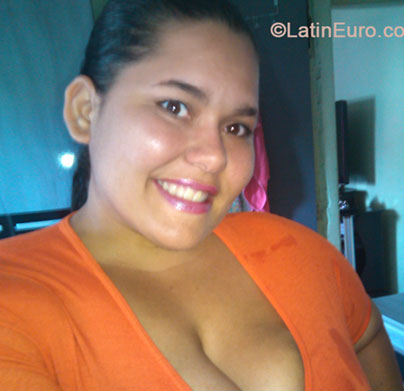 Date this happy Brazil girl Thamie from Sao Jose Do Rio Preto BR8441