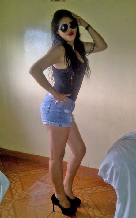 Date this georgeous Venezuela girl Pilar from San Cristobal VE153