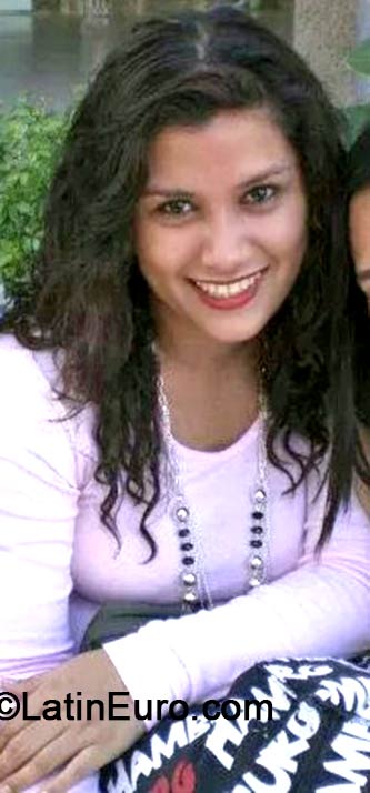 Date this athletic Philippines girl Rash from Cebu City PH614