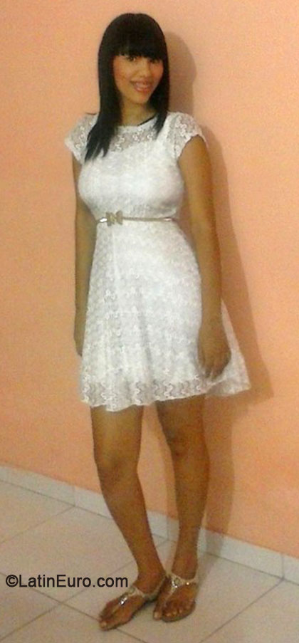 Date this cute Brazil girl Aline from Juazeiro BR8714