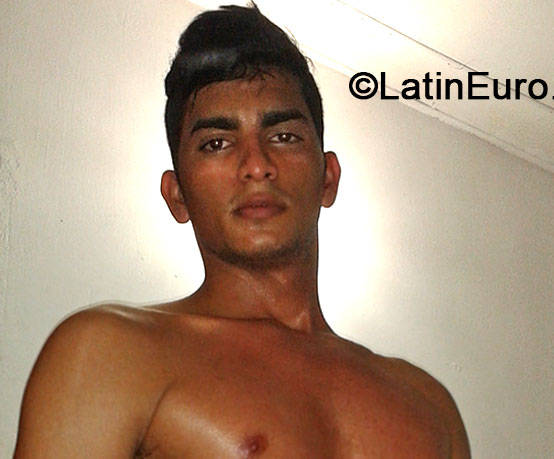 Date this hot Colombia man Jose from Barranquilla CO15021