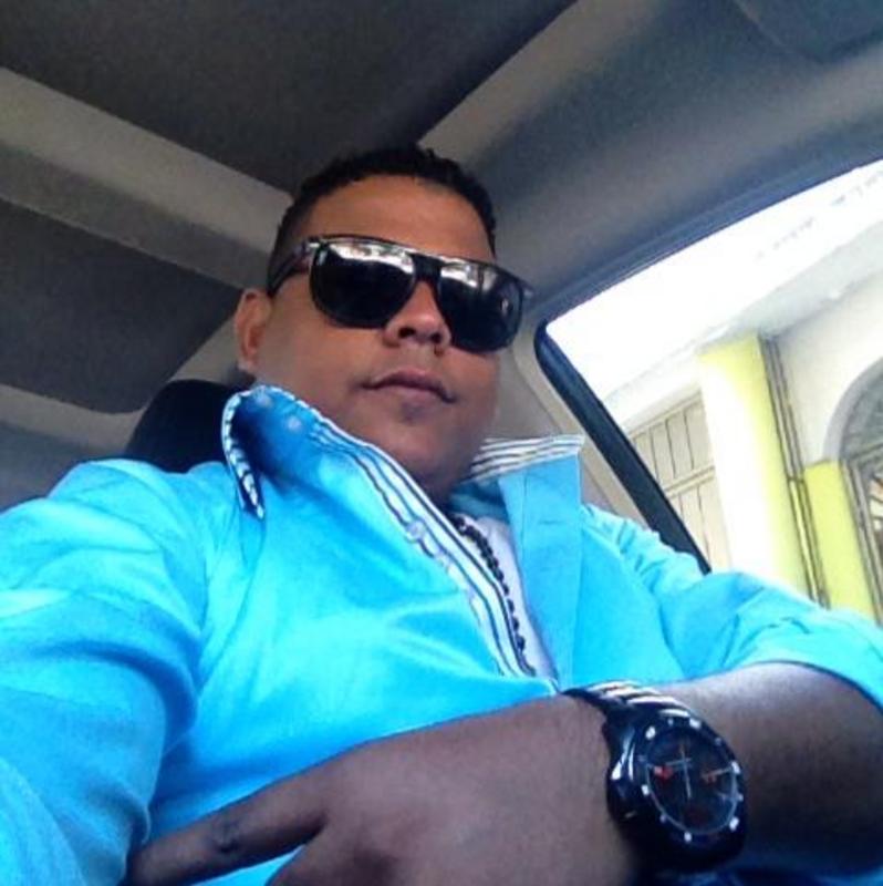 Date this happy Dominican Republic man Yudolfo from Santo Domingo DO18748