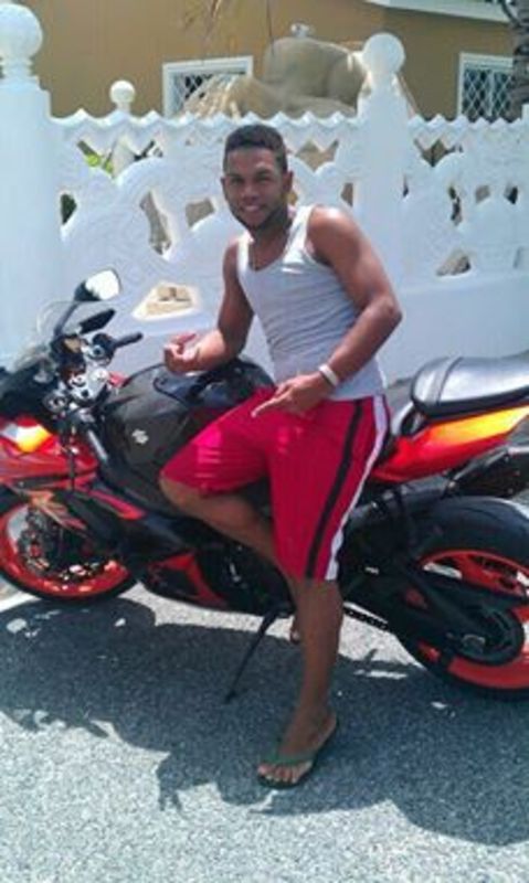 Date this georgeous Dominican Republic man Kelvin m from Santo Domigo DO18751