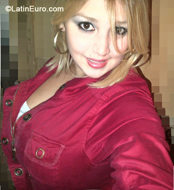 Date this happy Honduras girl Danny from Tegucigalpa HN996