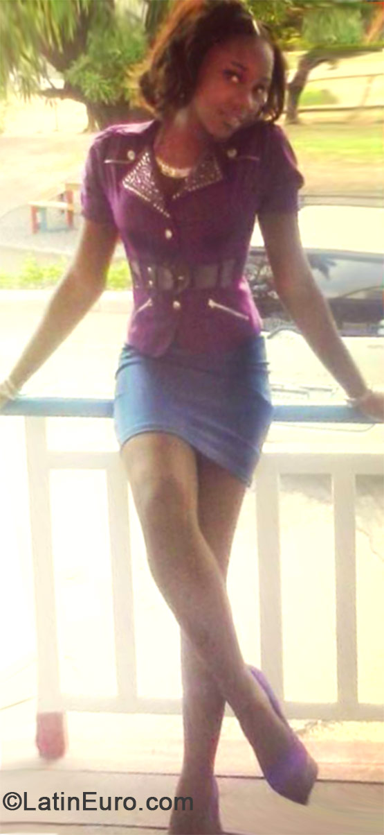 Date this georgeous Jamaica girl Rakesha from Portmore JM1680