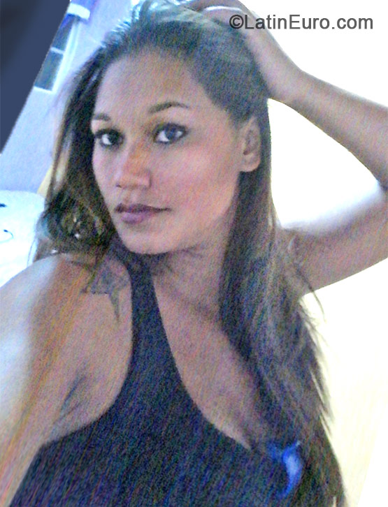 Date this lovely Brazil girl Jucara from Tiete BR8799