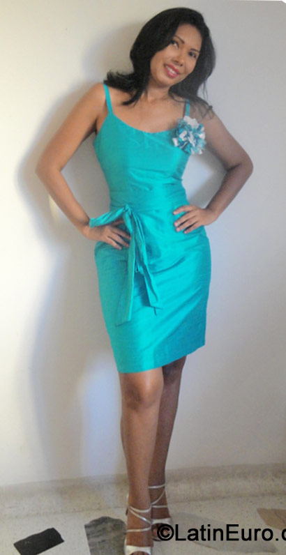 Date this exotic United States girl Mary from Miami CO15307