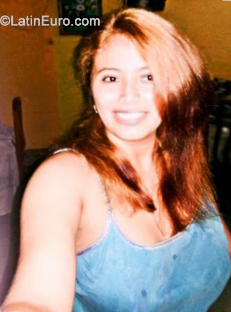 Date this young Panama girl Natalia Yohana from Panama PA425