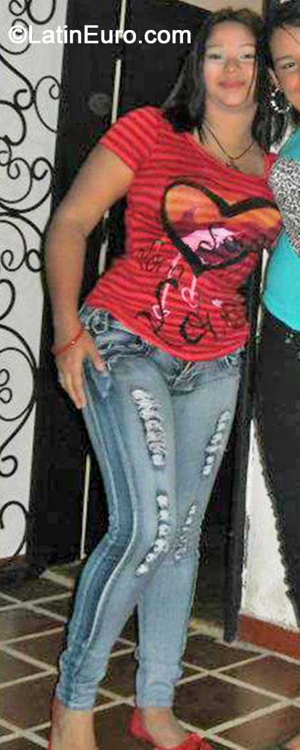 Date this charming Venezuela girl Karly from Ciudad Guayana VE295