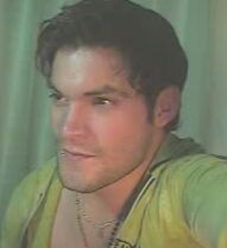 Date this tall Colombia man Ian from Bogota CO15583