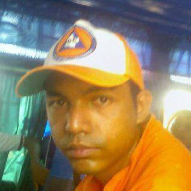 Date this athletic Colombia man Jhon from Barranquilla CO15717