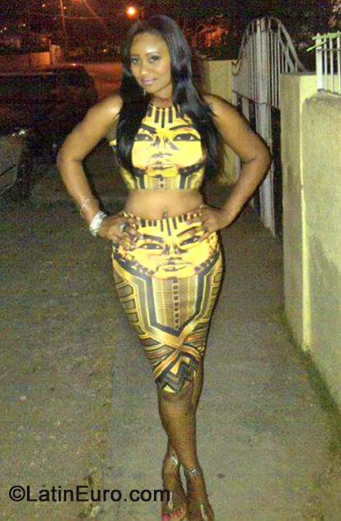Date this pretty Jamaica girl Nicole from Kingston JM1831