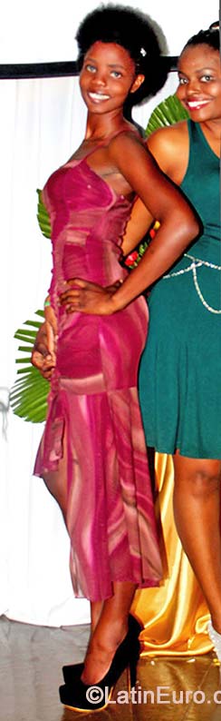 Date this stunning Jamaica girl Sharie from Mandeville JM1783