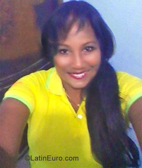 Date this passionate Colombia girl Olguita from Cartagena CO15759