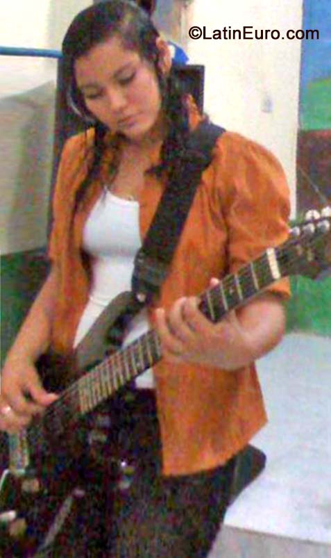 Date this exotic Brazil girl Dayana from Sao Luis BR8939