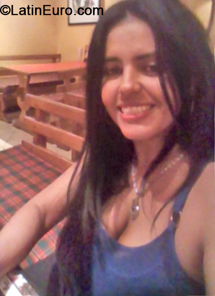 Date this beautiful Colombia girl Patricia from santa marta CO16113