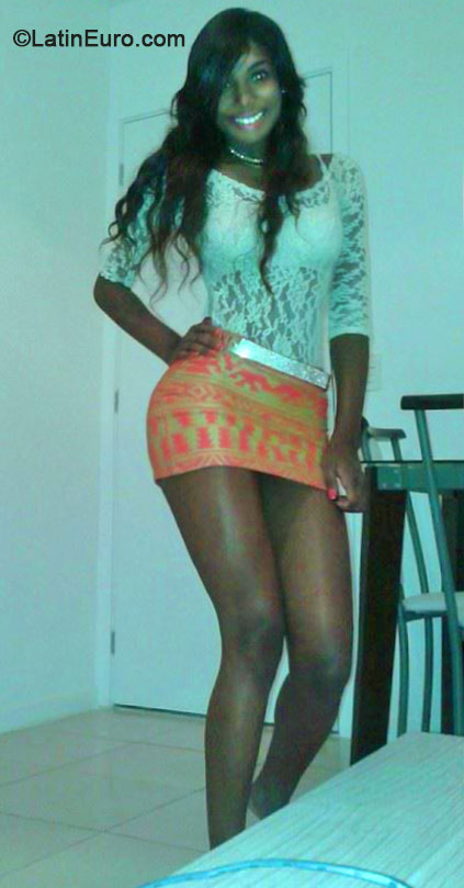 Date this young Brazil girl Bianca from Campos Dos Goytacazes BR9047