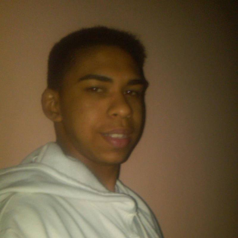 Date this happy Dominican Republic man Argenis from Santiago De Los Caballeros DO20376