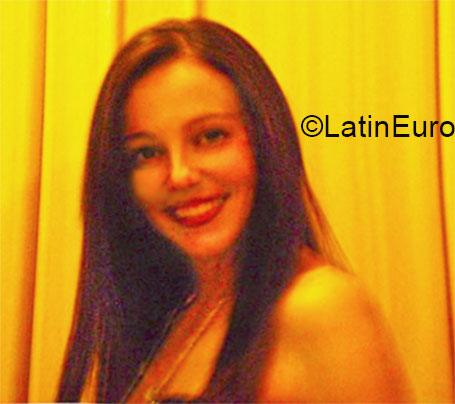 Date this attractive Brazil girl Jane from Goiania BR9141