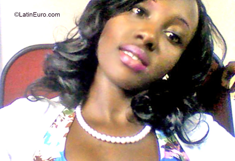 Date this cute Jamaica girl Anna from Kingston JM1907