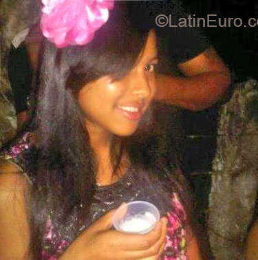 Date this athletic Dominican Republic girl Yulia from San jose de ocoa DO21528