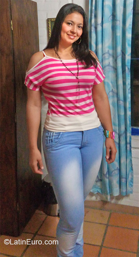 Date this stunning Panama girl Sandra from Panama City PA573