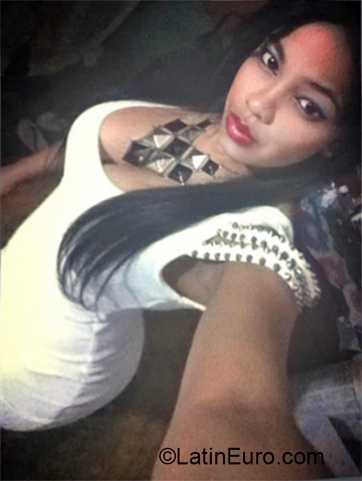 Date this exotic Dominican Republic girl Edilizia from san francisco de macoris DO21826