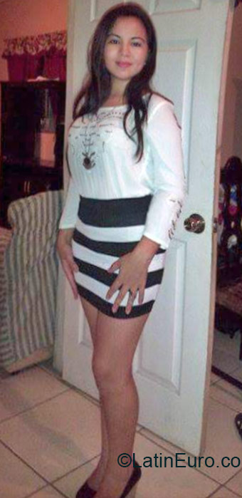 Date this sensual Honduras girl Elsy from San Pedro Sula HN1509