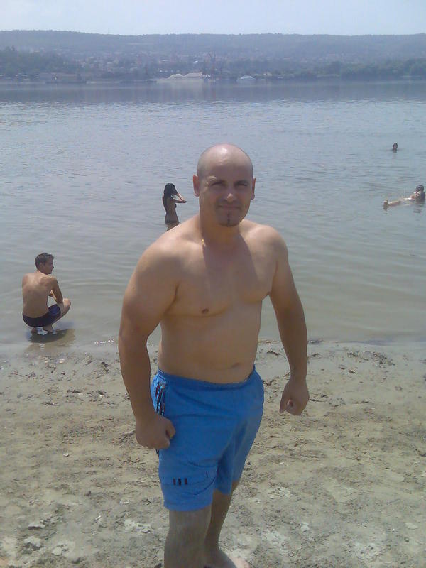 Date this young Spain man Lindomaryo from Madrid ES316