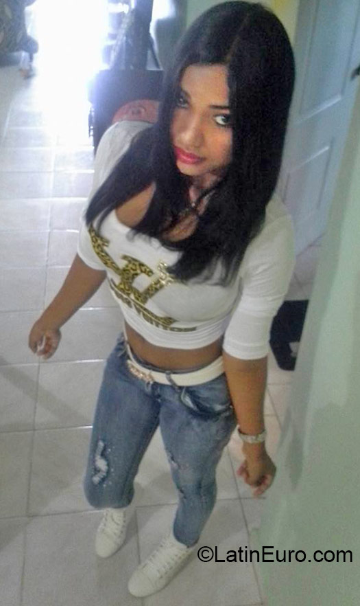 Date this pretty Dominican Republic girl Melissa from Puerto Plata DO22513