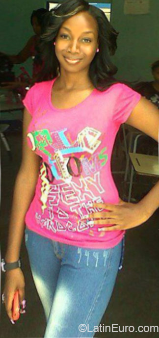 Date this hot Jamaica girl Christine from Kingston JM2090