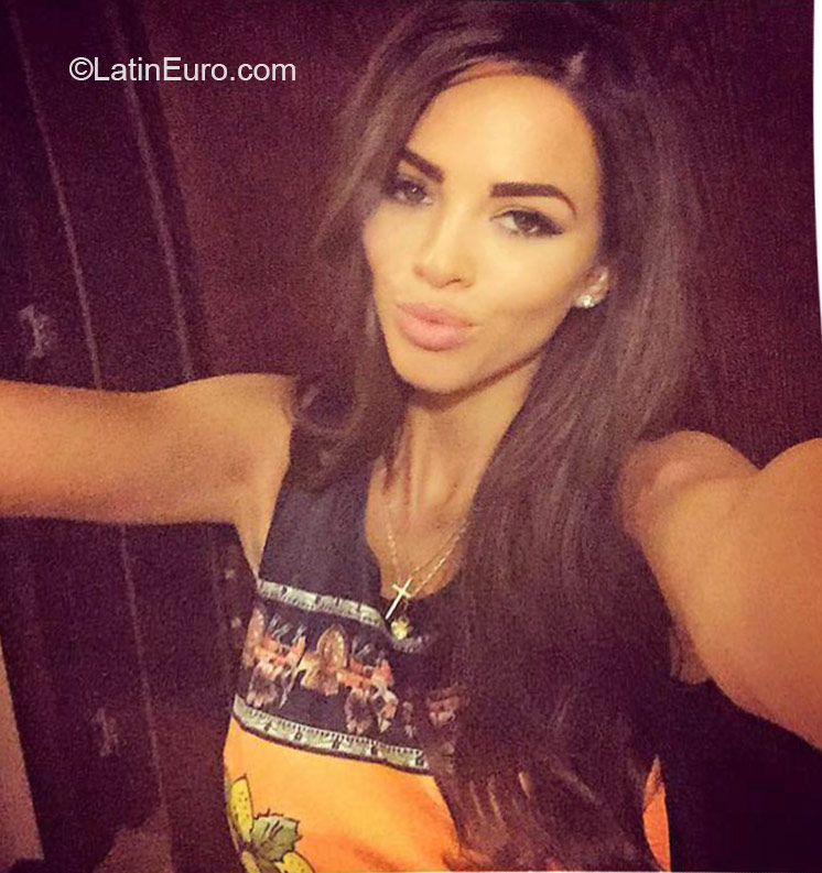 Date this tall Bulgaria girl Boyana from Sofia BG22