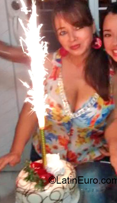 Date this funny Colombia girl MAria from Cali CO17756