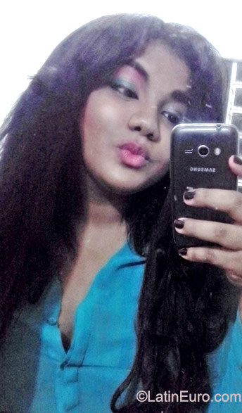 Date this tall Brazil girl Raysa from Recife BR9421