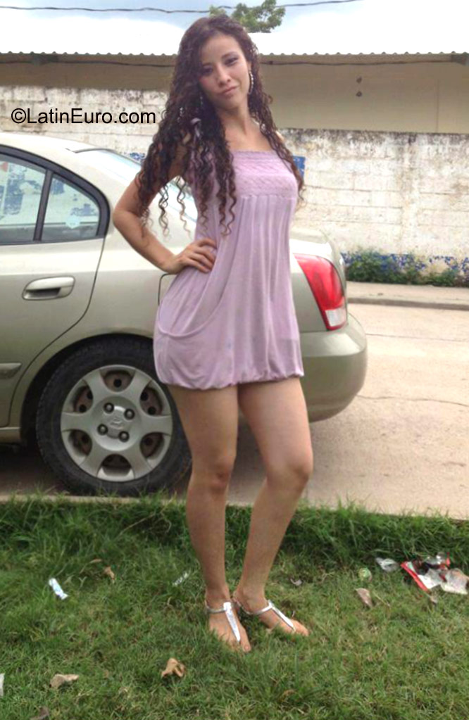 Date this gorgeous Honduras girl Susana from Villanueva HN1634