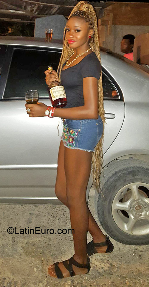 Date this beautiful Jamaica girl Caroline from Montego bay JM2136