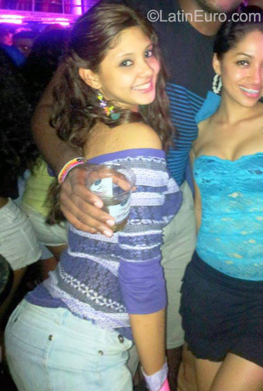 Date this georgeous Panama girl Anyie from Panama City PA696