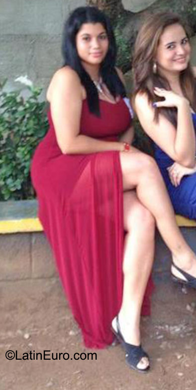 Date this hot Honduras girl Leyla from San Pedro Sula HN1715
