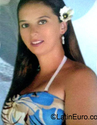 Date this cute Colombia girl Eliana from Cali CO18094