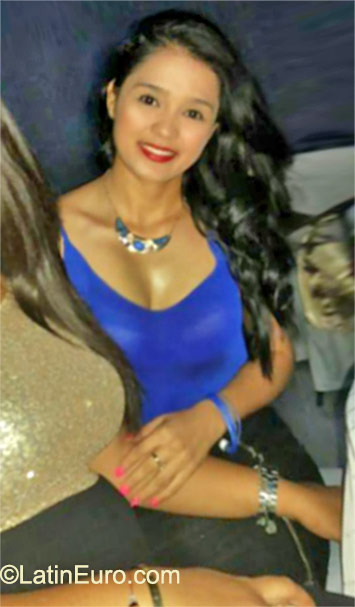 Date this athletic Colombia girl Sandra from Valledupar CO18129