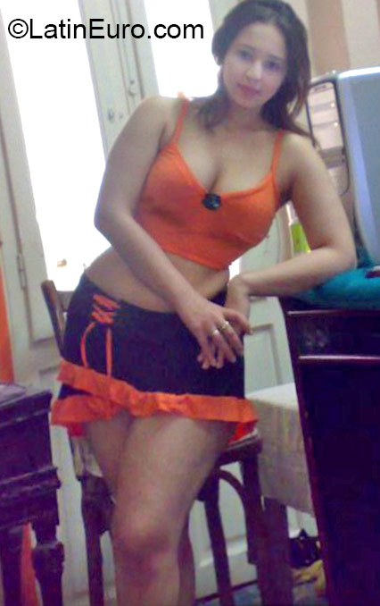 Date this young Dominican Republic girl Fancisca from Mao DO23710