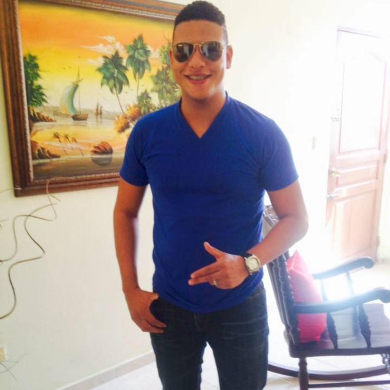 Date this gorgeous Dominican Republic man Adalberto from Usa DO24170