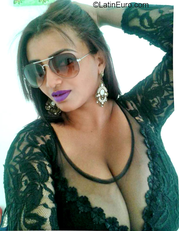 Date this young Brazil girl Alana from ilheus BR9537