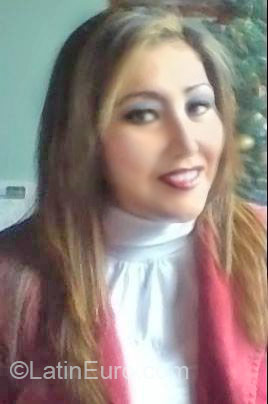 Date this hard body Colombia girl Nora from Bogota CO18416